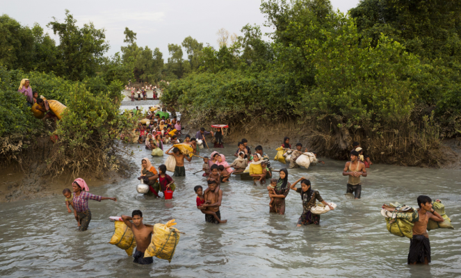 https://daily-bangladeshmirror.com/post/bangladese-asrz-neooza-3-lakh-9-hajar-rohinga-fert-nite-raji-mizanmar